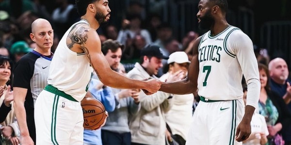 乐鱼体育官方入口-93次出手仅得103分！NBA现役第一“独狼”，他真不值2.04亿美元