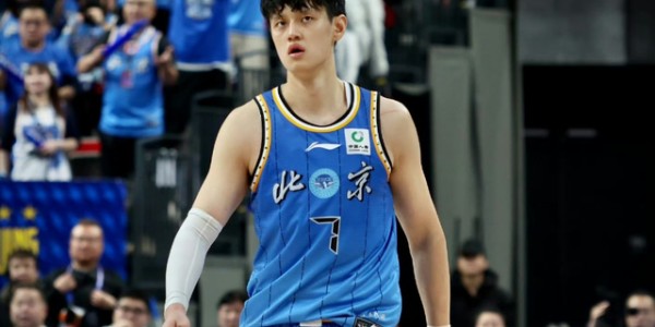 乐鱼体育登录入口-北京首钢VS北控男篮！曾凡博复出，张庆鹏背水一战，央视直播